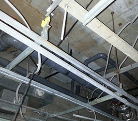 【給排水】 オフィスビルトイレ給排水入替工事